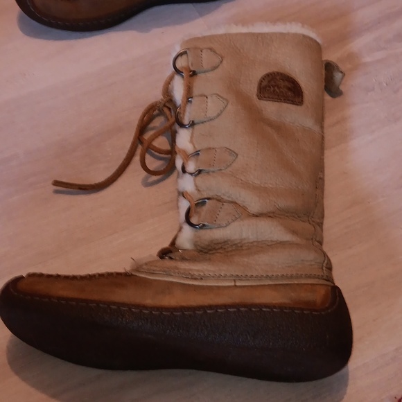 Sorel leather sheepskin tall boots - Picture 4 of 5